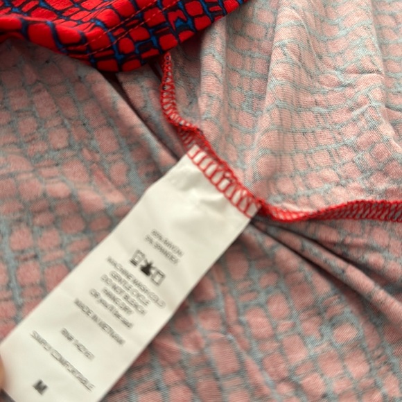 🍁 Lularoe “Azure” skirt red/blue pattern black outline M - Picture 6 of 7